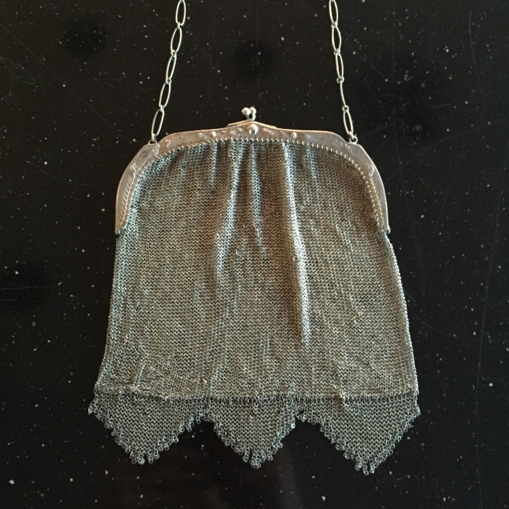 Vintage silver antique chain link purse